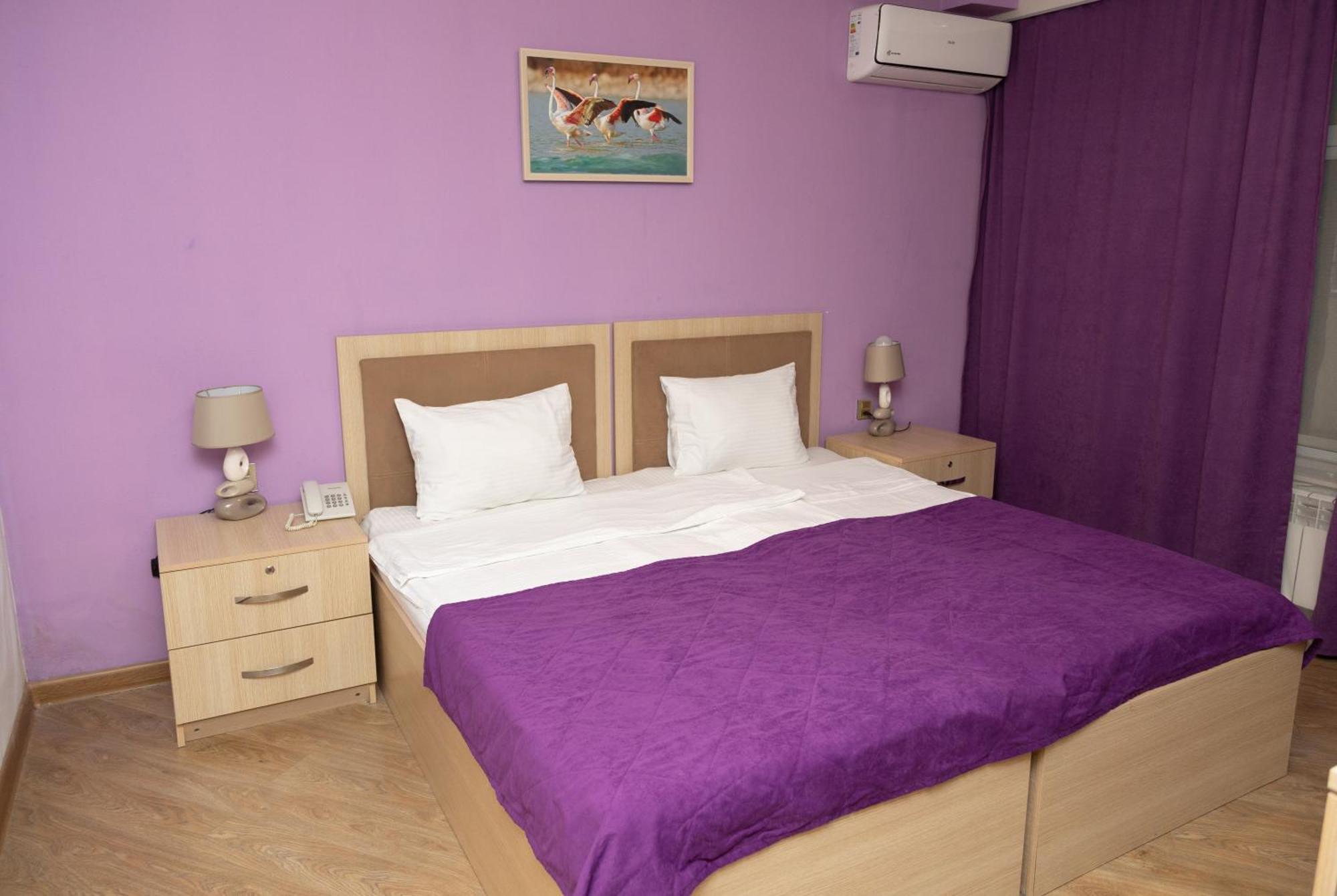 Flamingo Hotel Баку Екстериор снимка